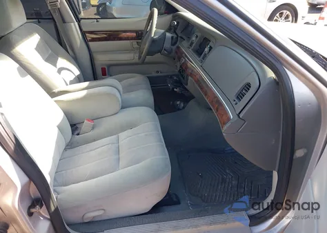 2004 Mercury Grand Marquis Gs из США, поврежденный, VIN 2MEFM74W84X652506